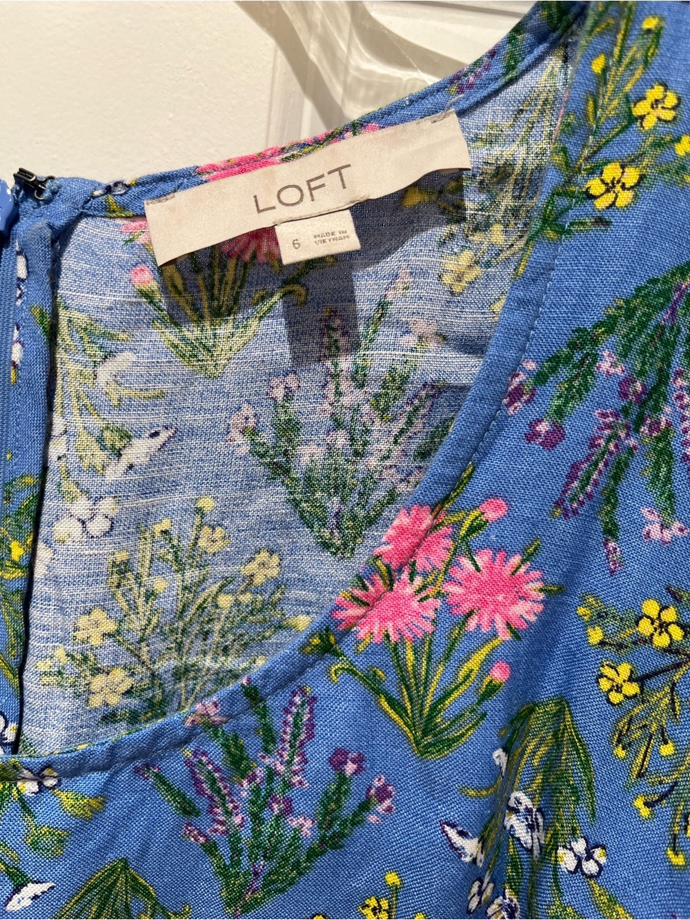 NWOT LOFT Blue Floral U-Neck Periwinkle Blue Puff Sleeve Linen Blend Dress - Picture 9 of 9
